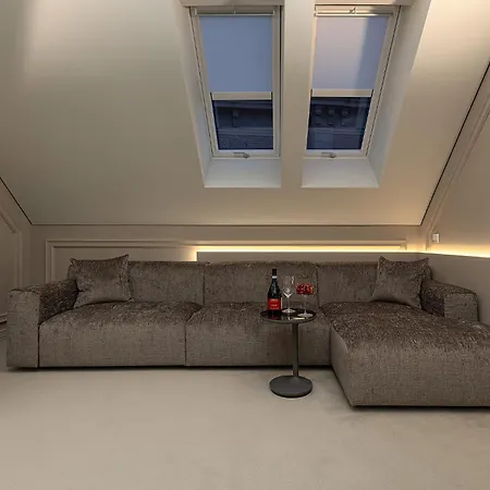 Lubich Concept ホテル リヴィウ